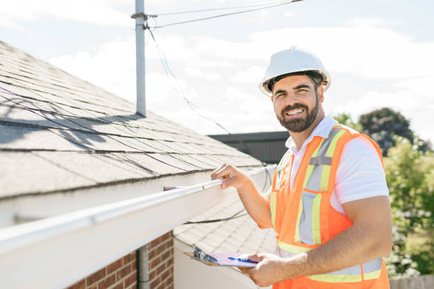 Best Roof Gutter Cleaning  in Orrville, OH